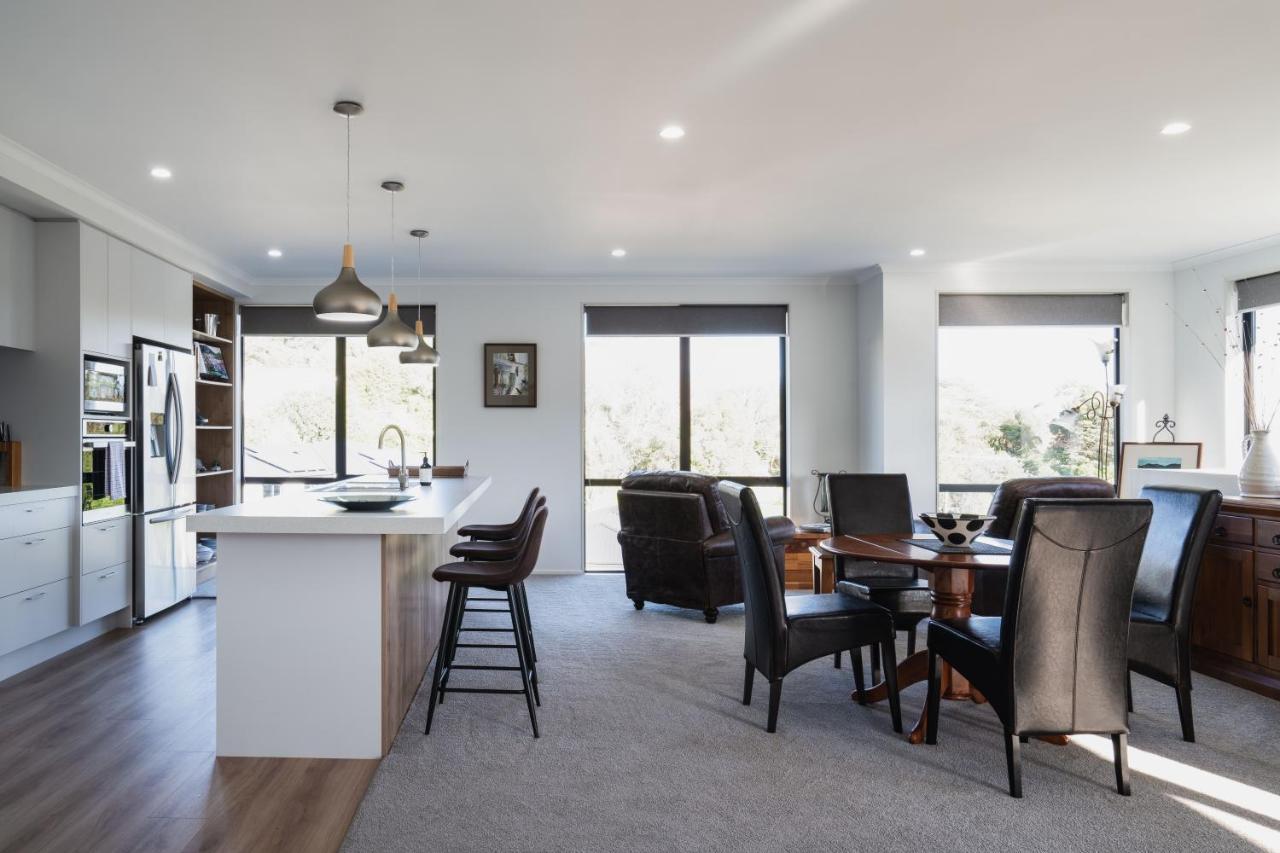 Modern Family Friendly Getaway Villa Dunedin Luaran gambar